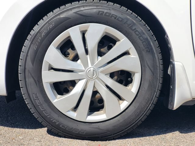 Used 2020 Nissan Versa S FWD image 6