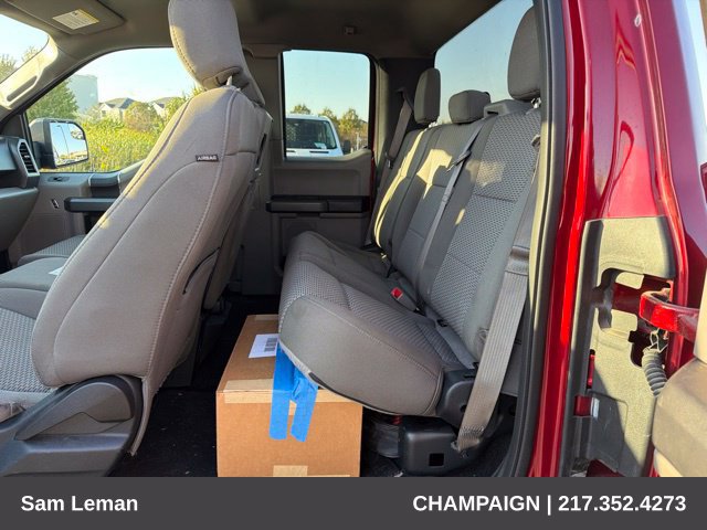 Used 2018 Ford F150 XLT AWD/4WD image 10