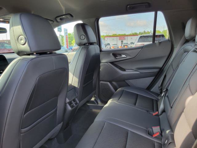 New 2026 Chevrolet Equinox LT w/ Convenience Package II AWD/4WD image 22