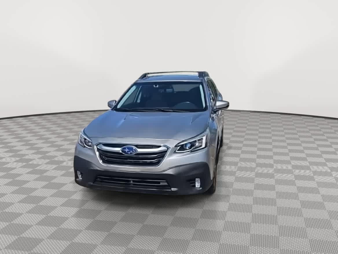 Used 2020 Subaru Outback Limited image 3