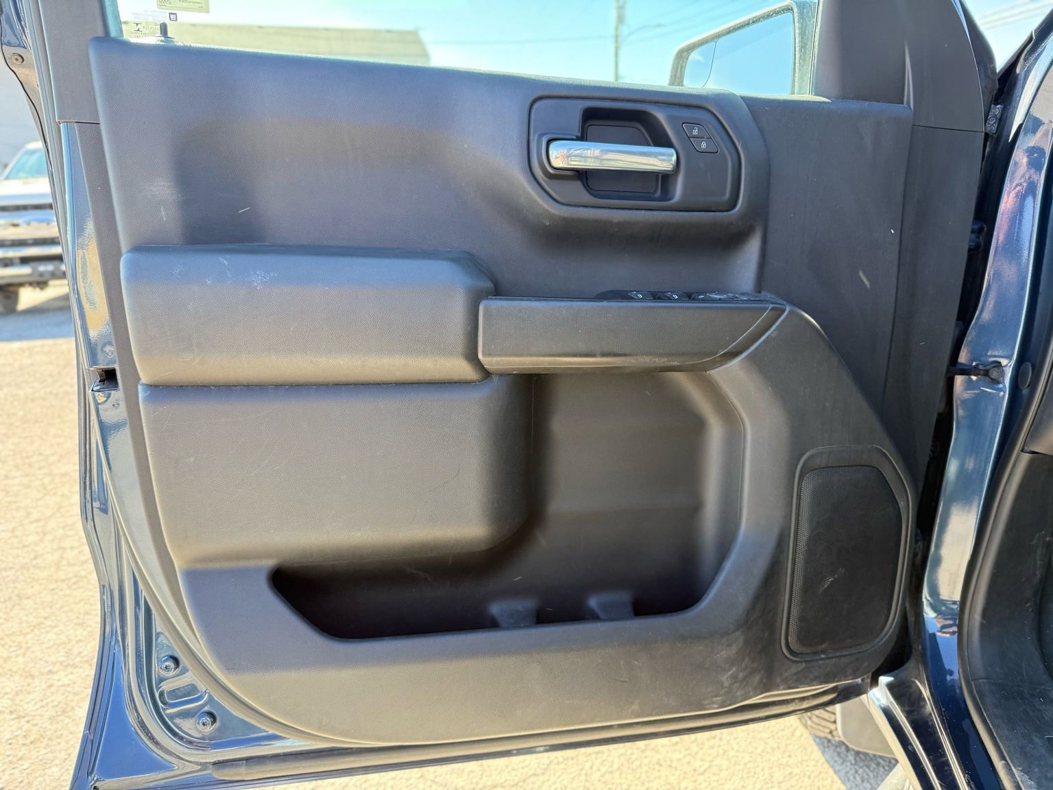 Used 2019 Chevrolet Silverado 1500 Custom Trail Boss image 7