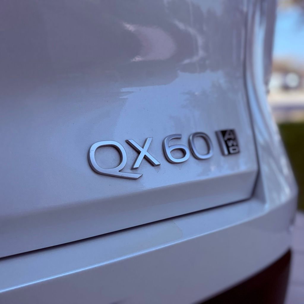 Certified 2026 INFINITI QX60 Luxe w/ Family Package image 35