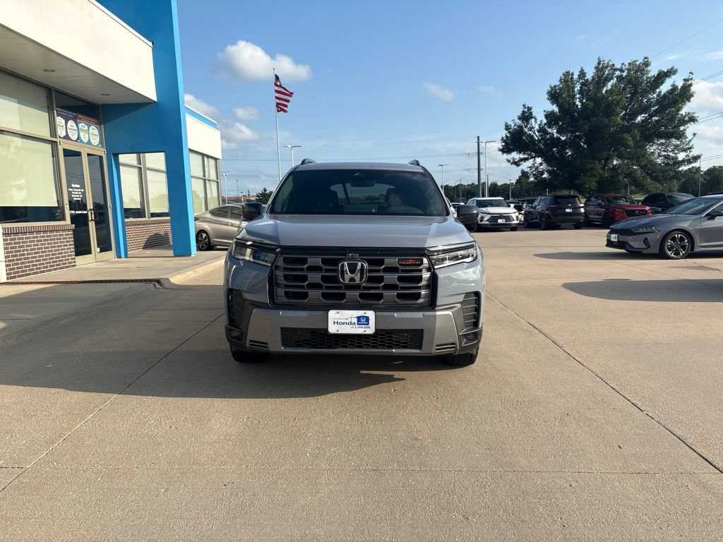 Certified 2026 Honda Pilot TrailSport image 2