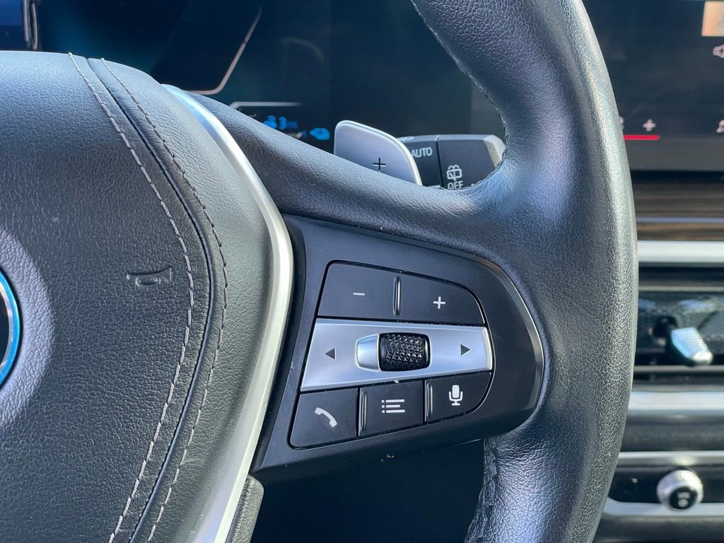 Used 2024 BMW X5 xDrive50e image 17