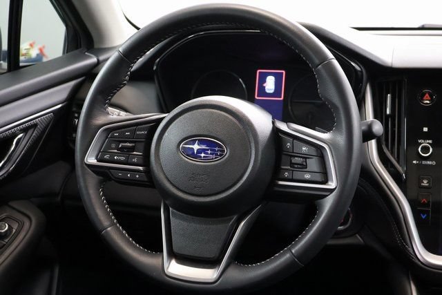 Certified 2025 Subaru Outback Premium AWD/4WD image 16
