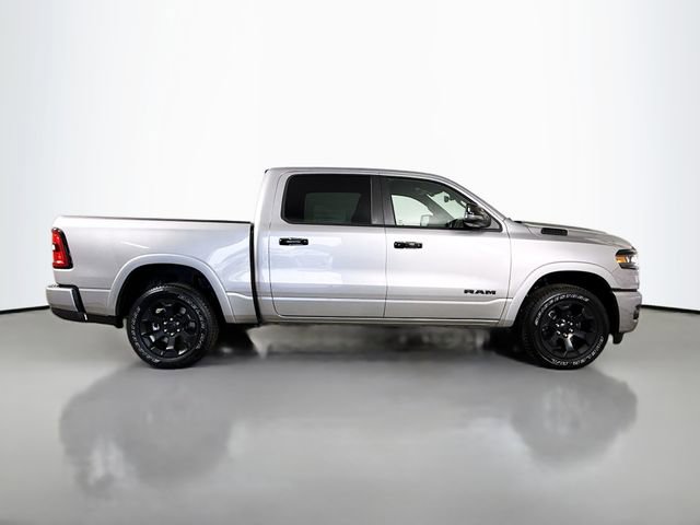 New 2026 RAM 1500 4x4 Crew Cab image 8