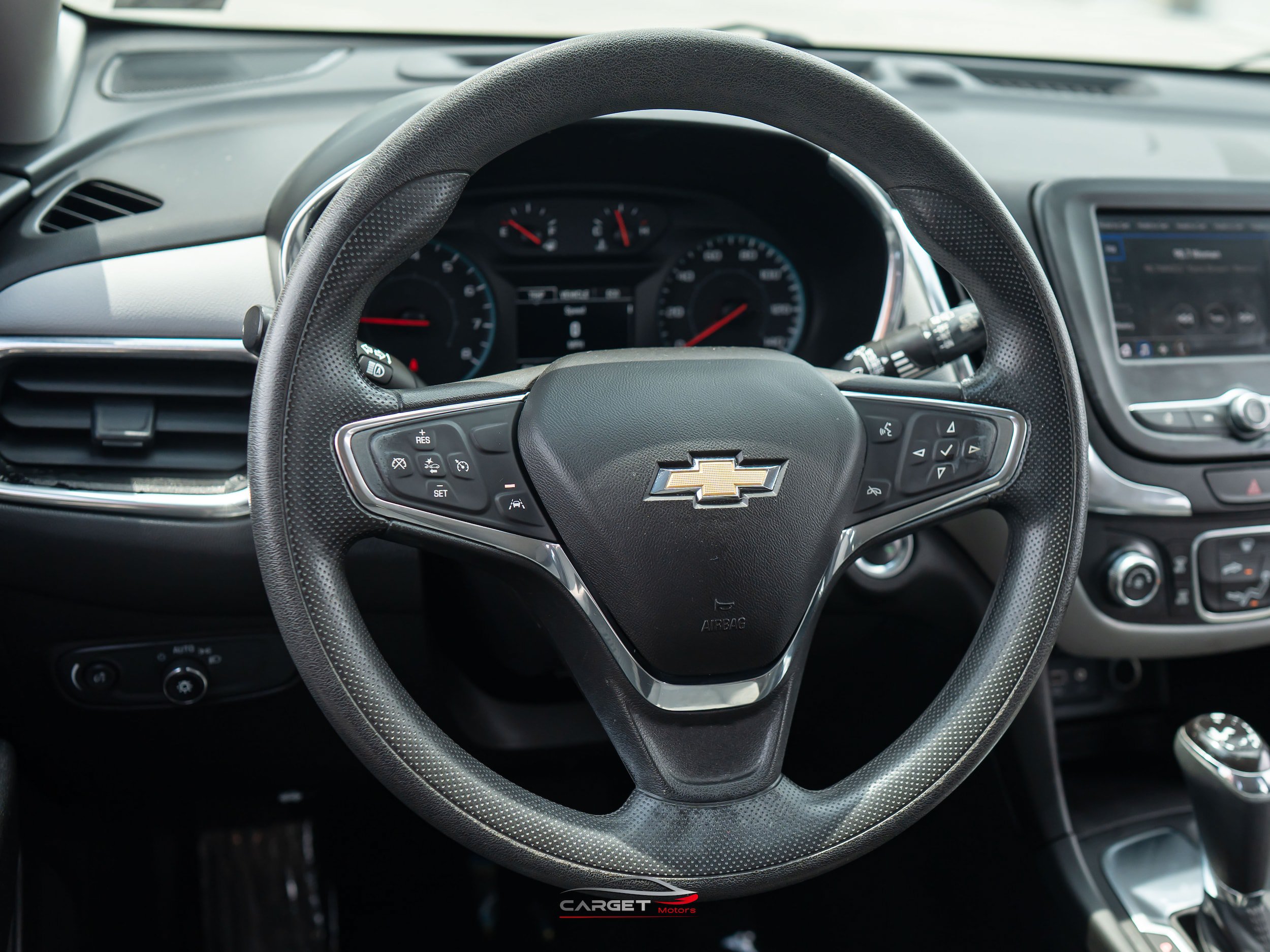 Used 2020 Chevrolet Equinox LS FWD image 22