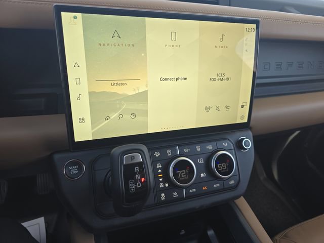 New 2026 Land Rover Defender 130 X-Dynamic SE image 15