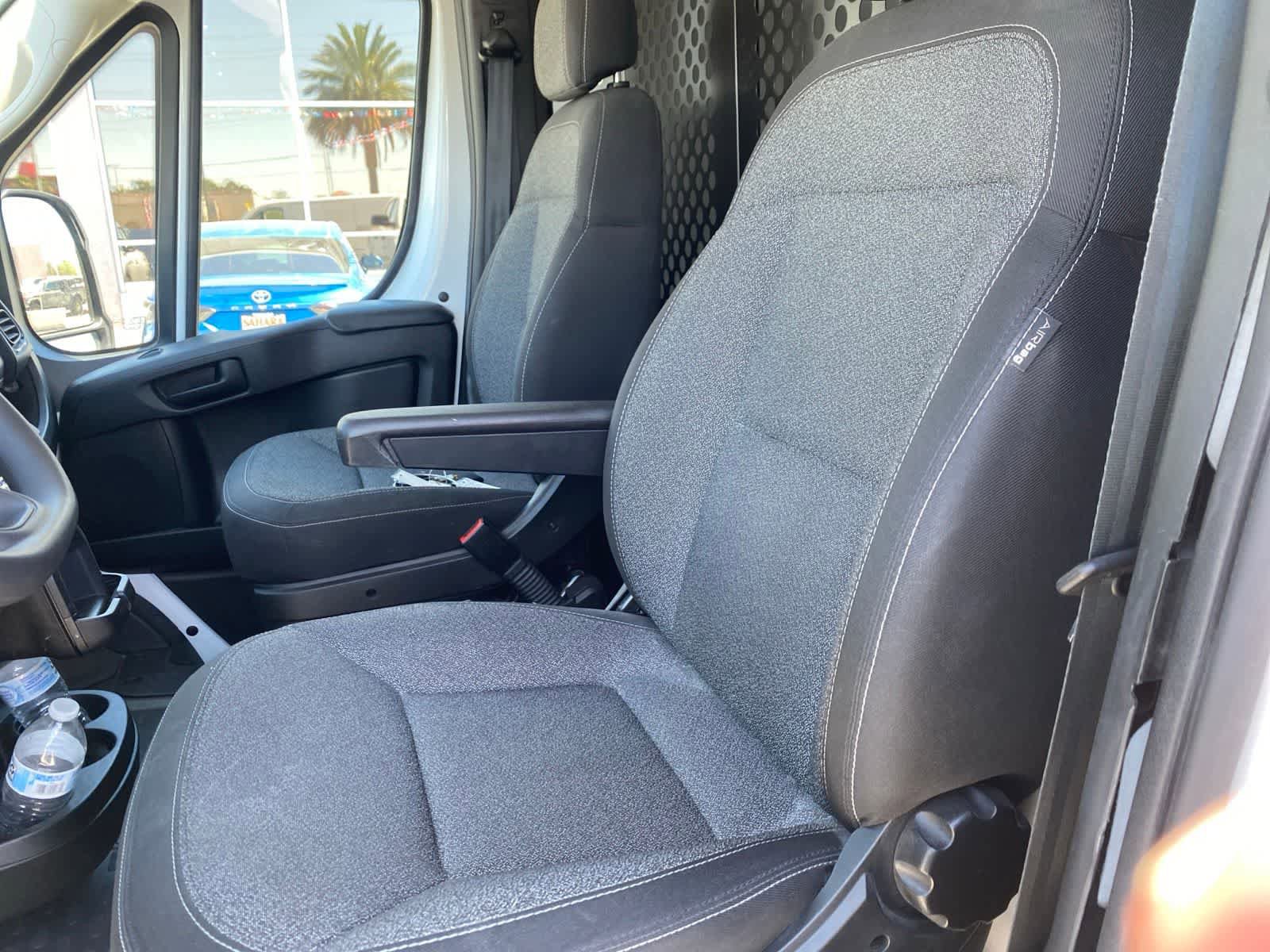 Used 2025 RAM ProMaster 2500 w/ U-Haul Equipment Group FWD image 11