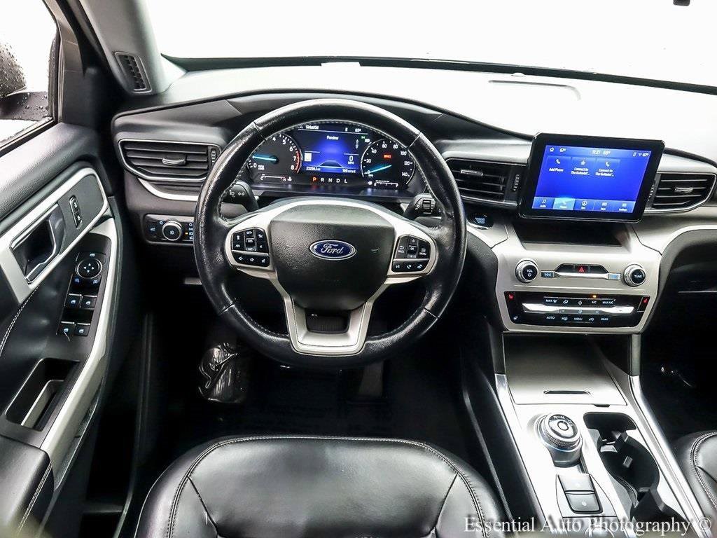 Certified 2022 Ford Explorer XLT w/ Equipment Group 202A image 12