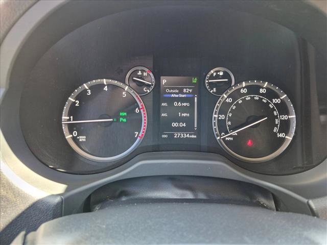 Used 2022 Lexus GX 460 Premium w/ Accessory Package AWD/4WD image 12