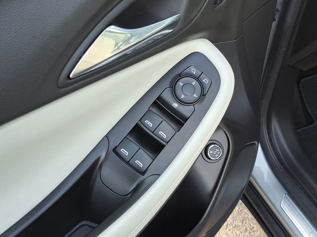 Used 2023 Buick Encore GX Essence w/ Experience Buick Package image 16