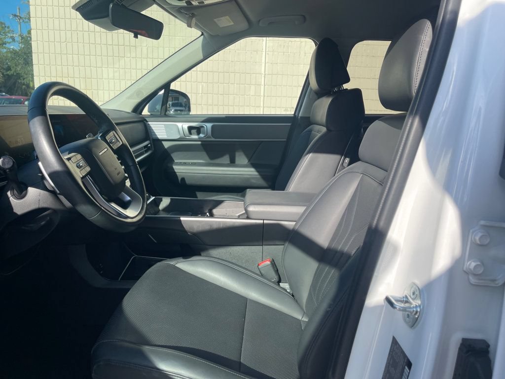 Used 2026 Hyundai Santa Fe SEL FWD image 11