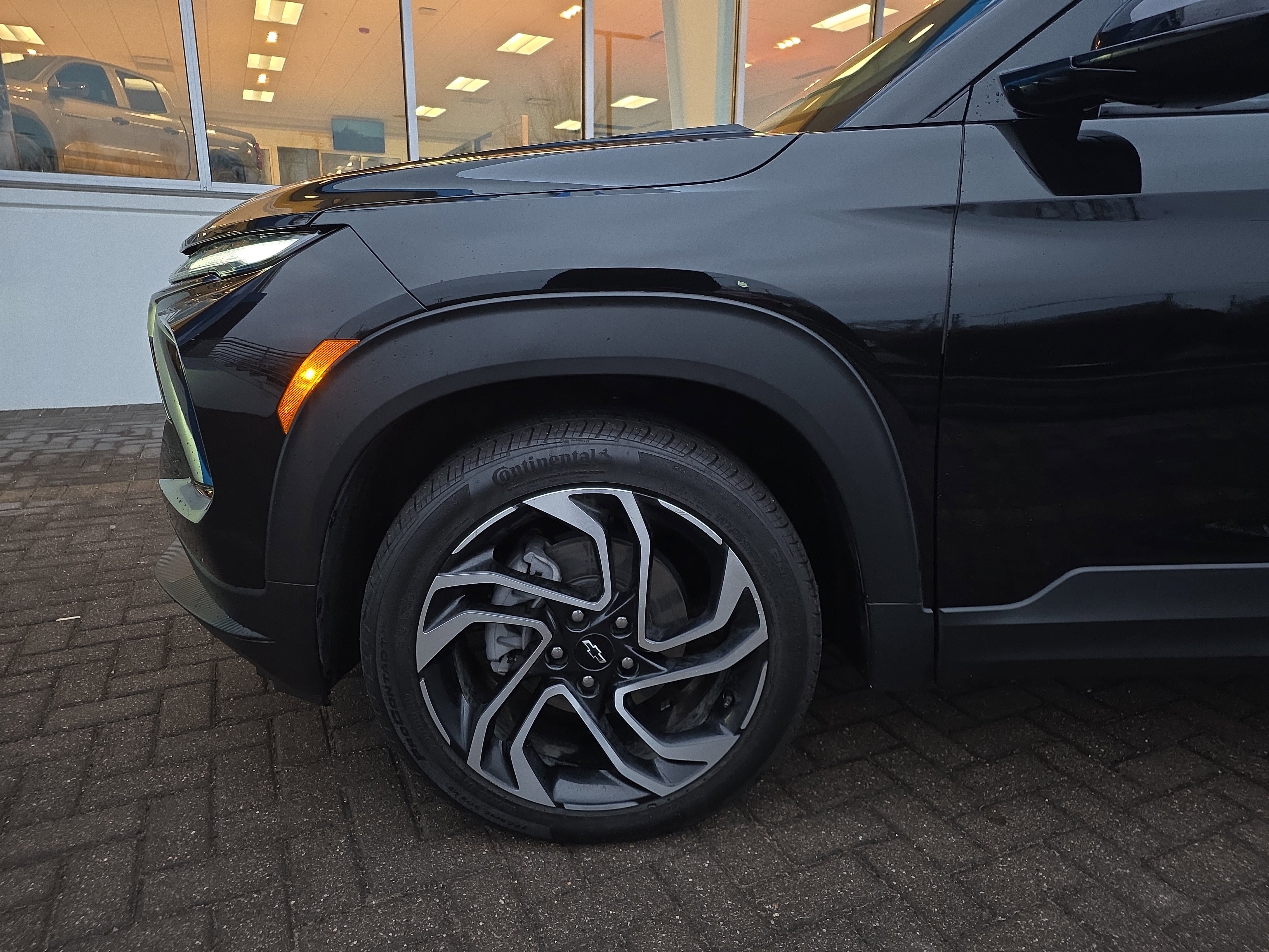 Used 2024 Chevrolet TrailBlazer RS w/ Convenience Package image 12