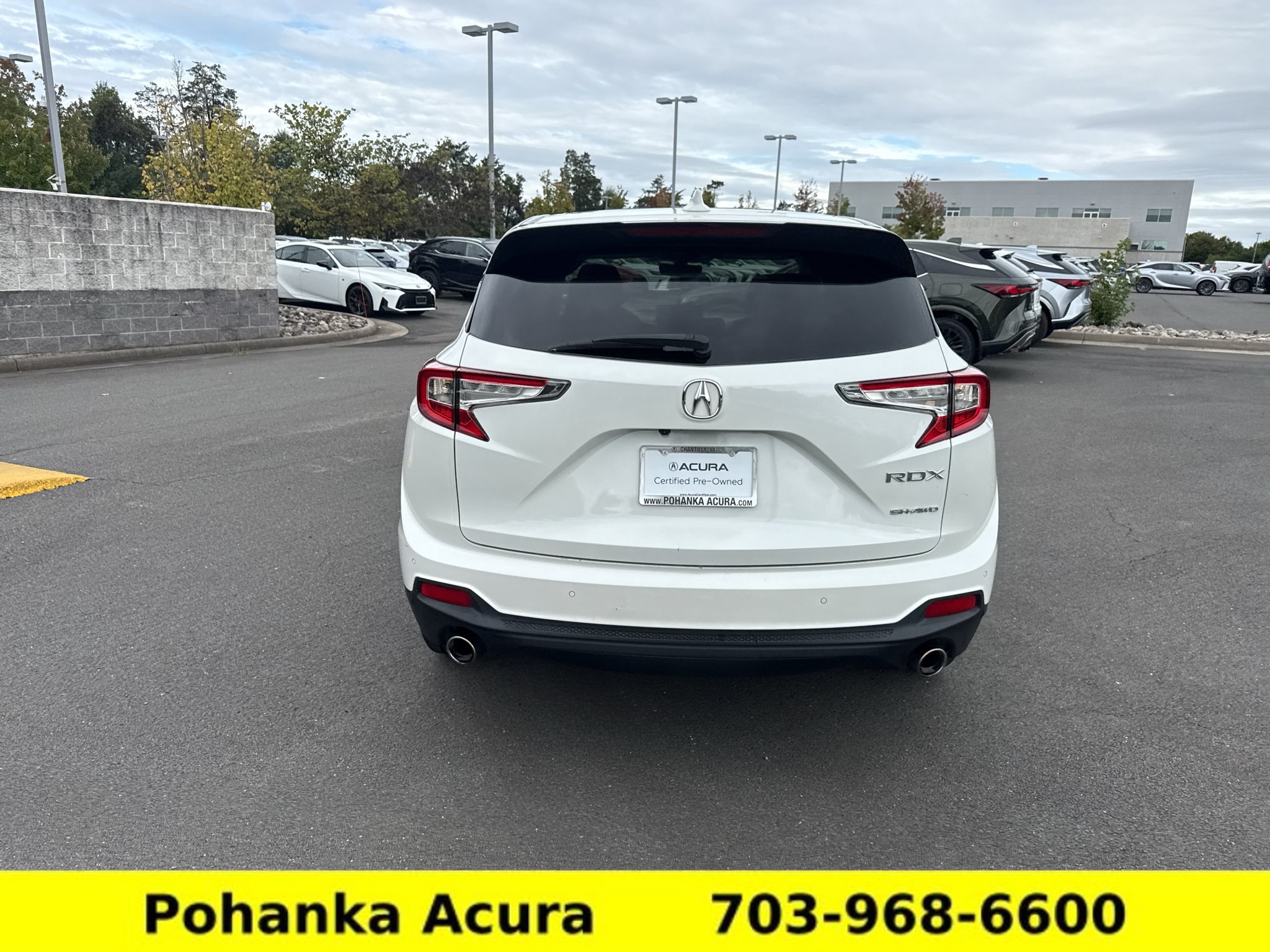 Used 2020 Acura RDX w/ Technology Package AWD/4WD image 3