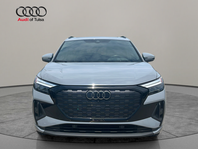 Used 2024 Audi Q4 e-tron Premium Plus w/ Premium Plus AWD/4WD image 2