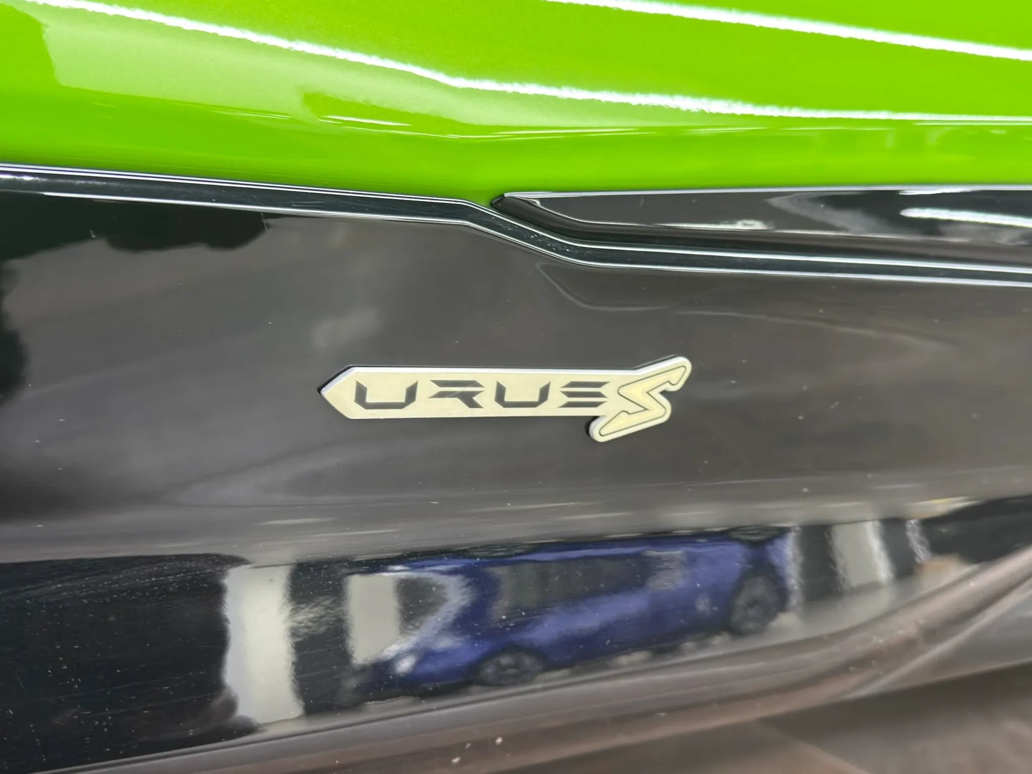 Used 2023 Lamborghini Urus S AWD/4WD image 52
