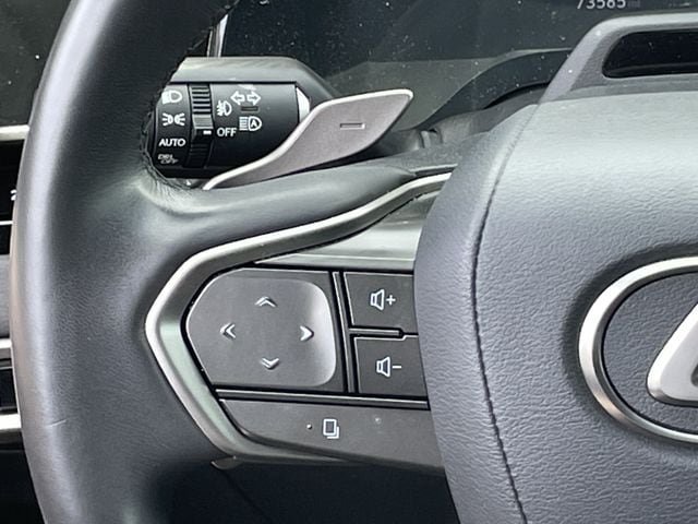 Used 2023 Lexus RX 350 FWD w/ Accessory Package (Z1) image 12