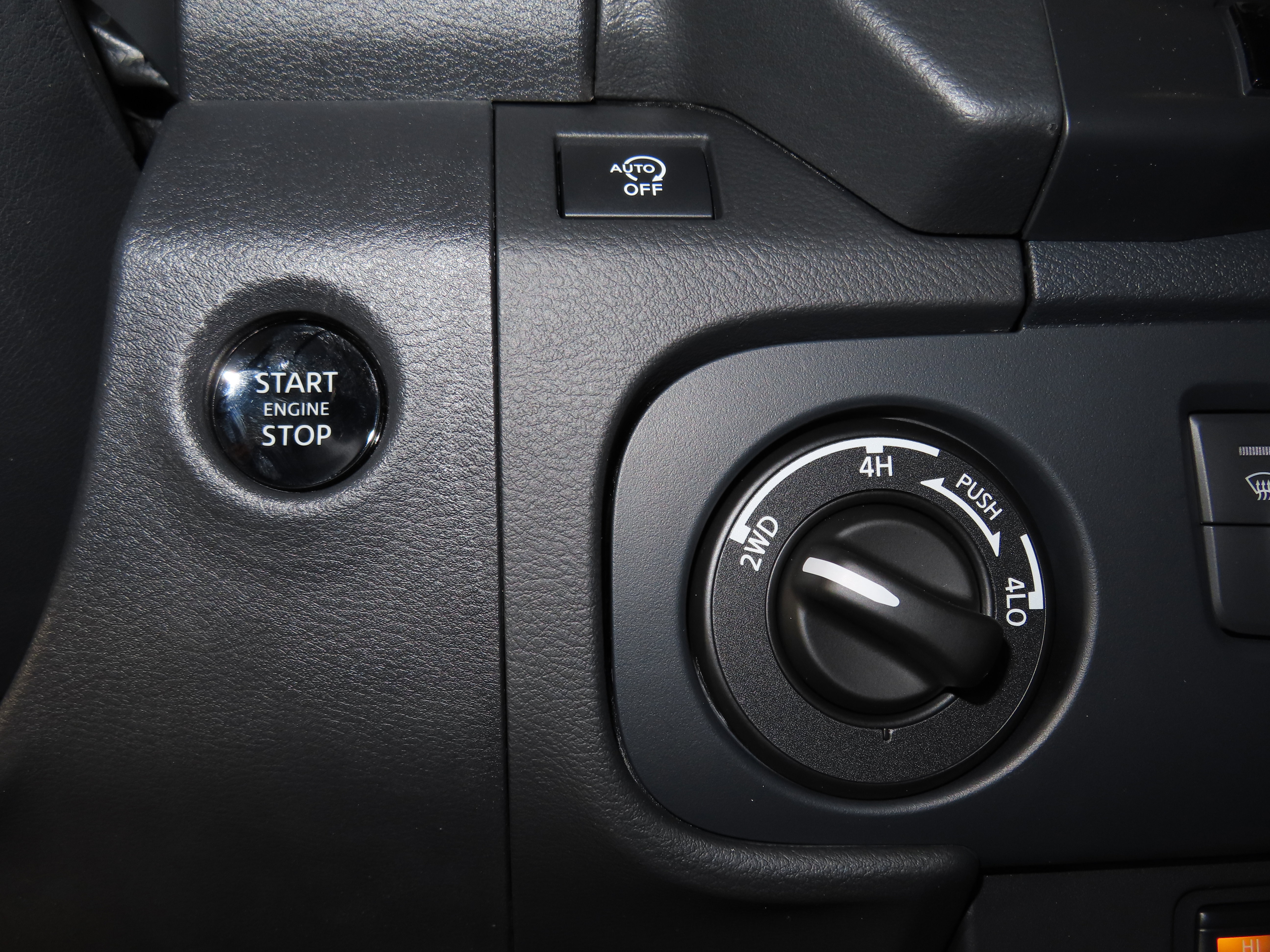 New 2026 Nissan Frontier SV w/ All-Weather Content Package image 29