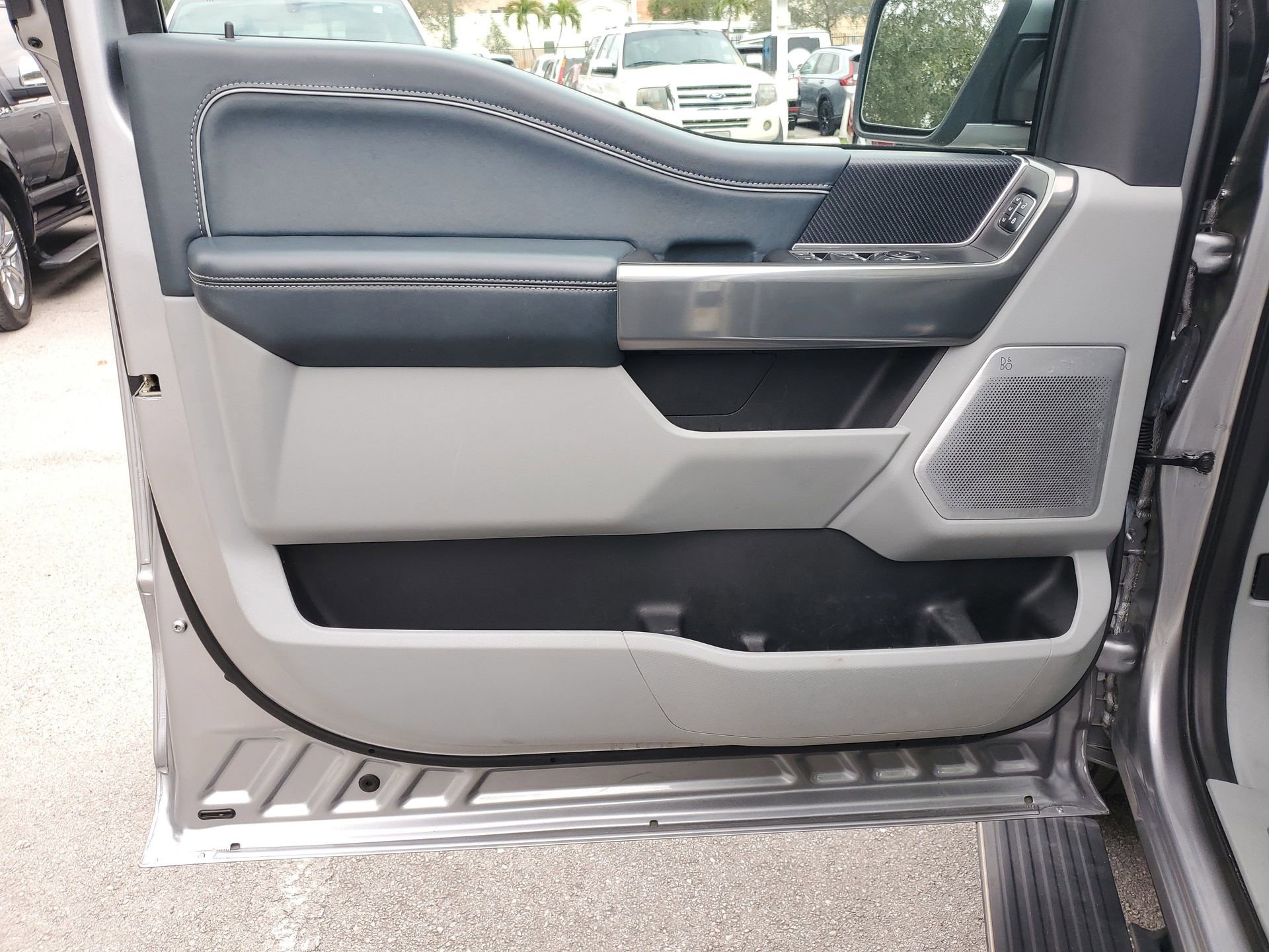 Used 2021 Ford F150 Limited image 20