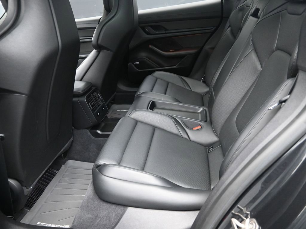 Certified 2020 Porsche Taycan Turbo image 21