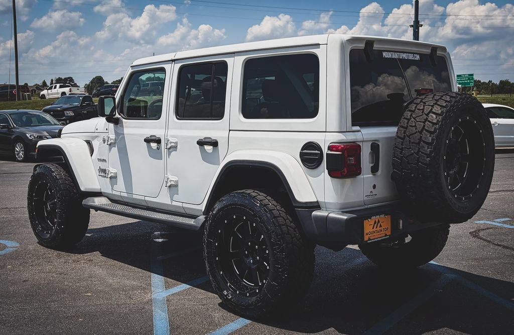 Used 2018 Jeep Wrangler Unlimited Sahara w/ Dual Top Group AWD/4WD image 20