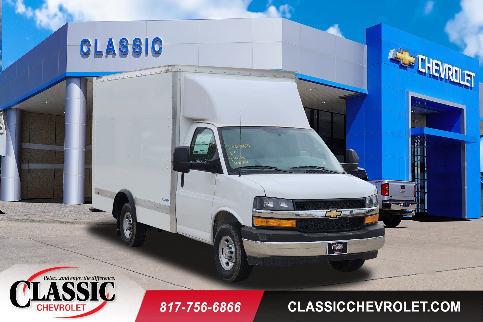 New 2024 Chevrolet Express 3500 w/ Power Convenience Package