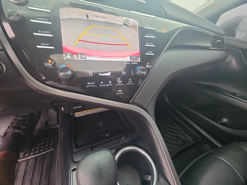 Used 2019 Toyota Camry XSE FWD image 22