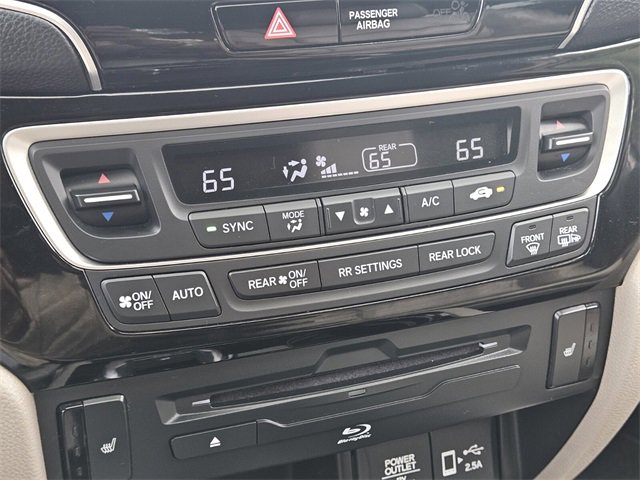 Used 2021 Honda Pilot Touring image 24