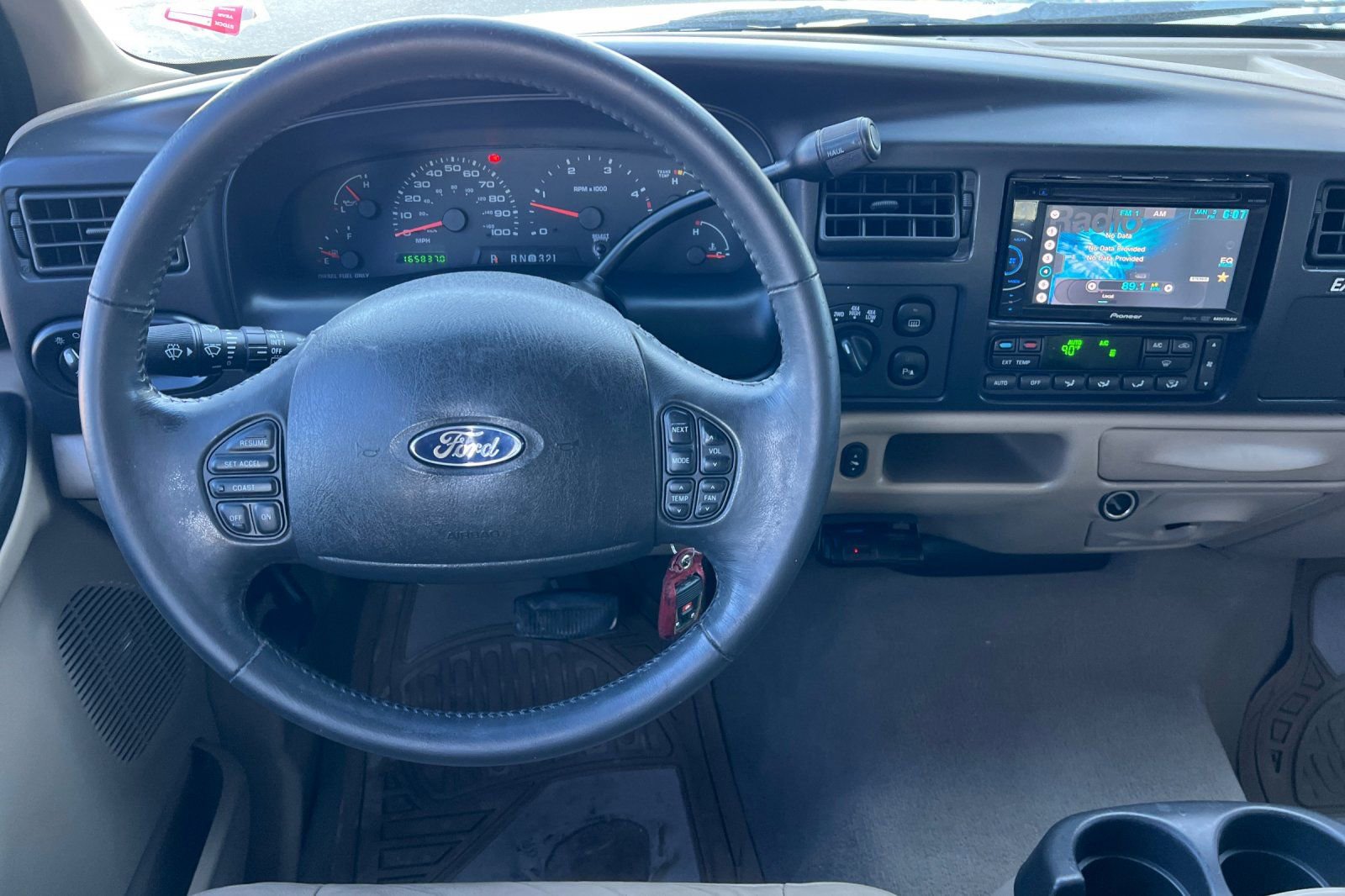 Used 2005 Ford Excursion Limited image 14