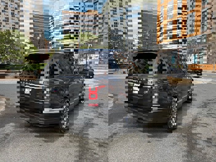 Used 2015 Land Rover Range Rover Autobiography image 14