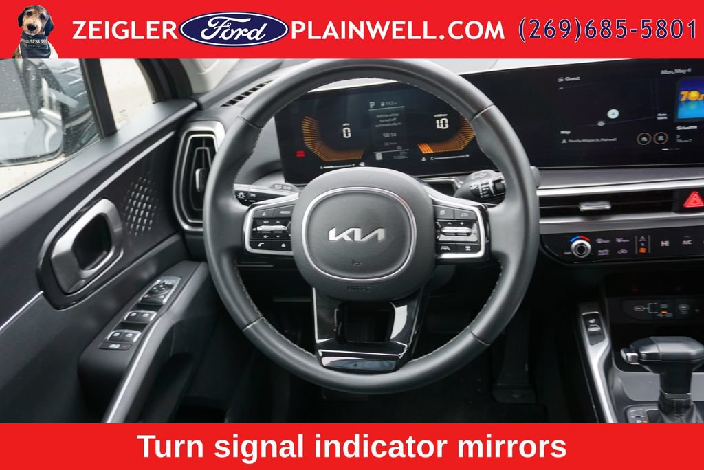 Used 2024 Kia Sorento S FWD image 14