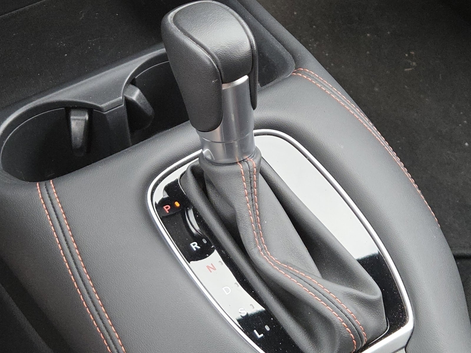 Used 2024 Honda HR-V Sport image 32