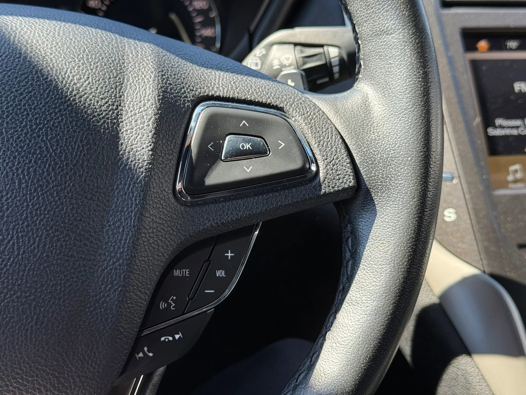 Used 2017 Lincoln MKC Premiere image 20