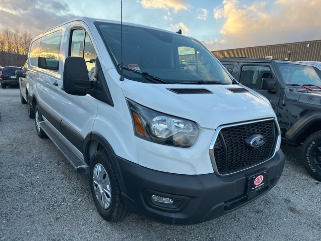 Used 2024 Ford Transit 250 Low Roof w/ Exterior Upgrade Package image 3