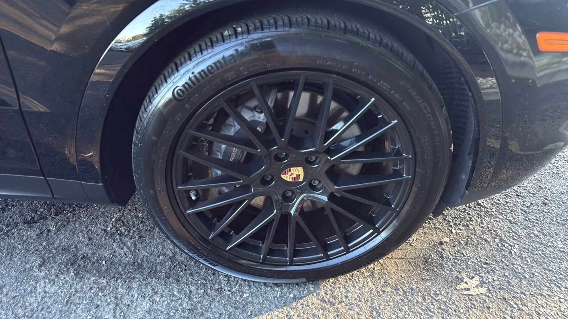 Used 2023 Porsche Cayenne Platinum Edition AWD/4WD image 12
