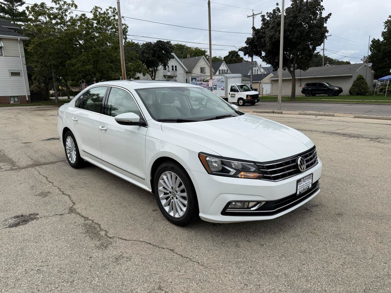 Used 2016 Volkswagen Passat 1.8T SE