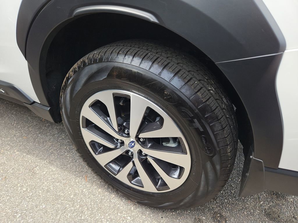 Used 2025 Subaru Outback Premium w/ Popular Package #1A image 35