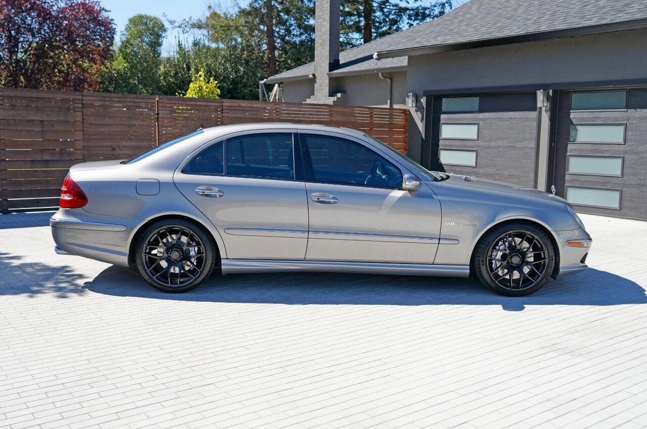 Used 2006 Mercedes-Benz E 55 AMG Sedan image 2