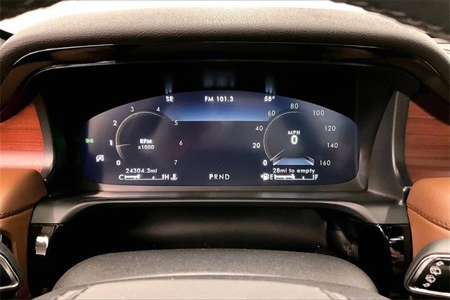 Used 2023 Lincoln Aviator Reserve w/ Elements Package Plus image 25