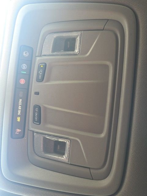 Used 2020 Chevrolet Silverado 1500 LT w/ All-Star Edition image 25