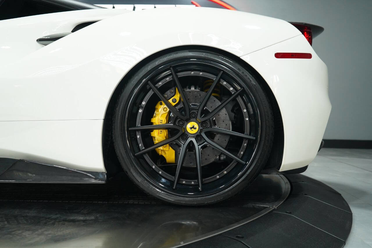 Used 2017 Ferrari 488 GTB image 42