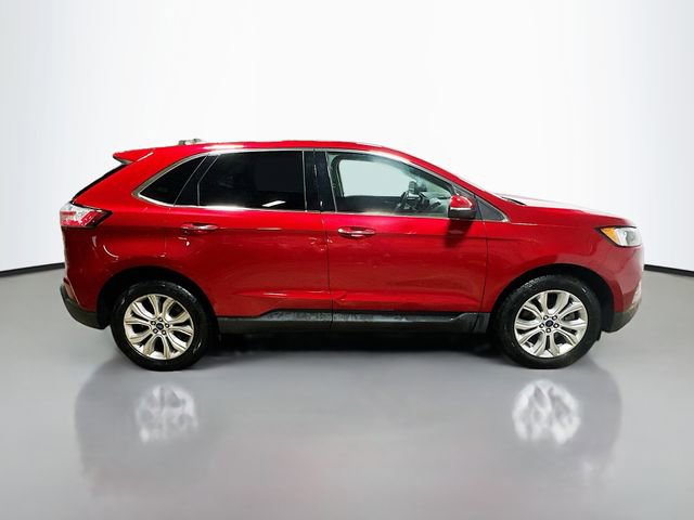 Used 2022 Ford Edge Titanium AWD/4WD image 6