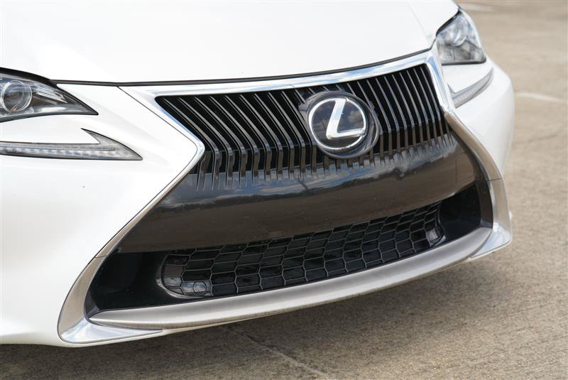 Used 2017 Lexus RC 200t w/ Accessory Package 2 RWD image 29