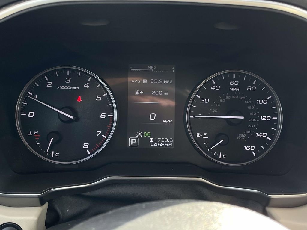 Certified 2022 Subaru Outback Limited image 14