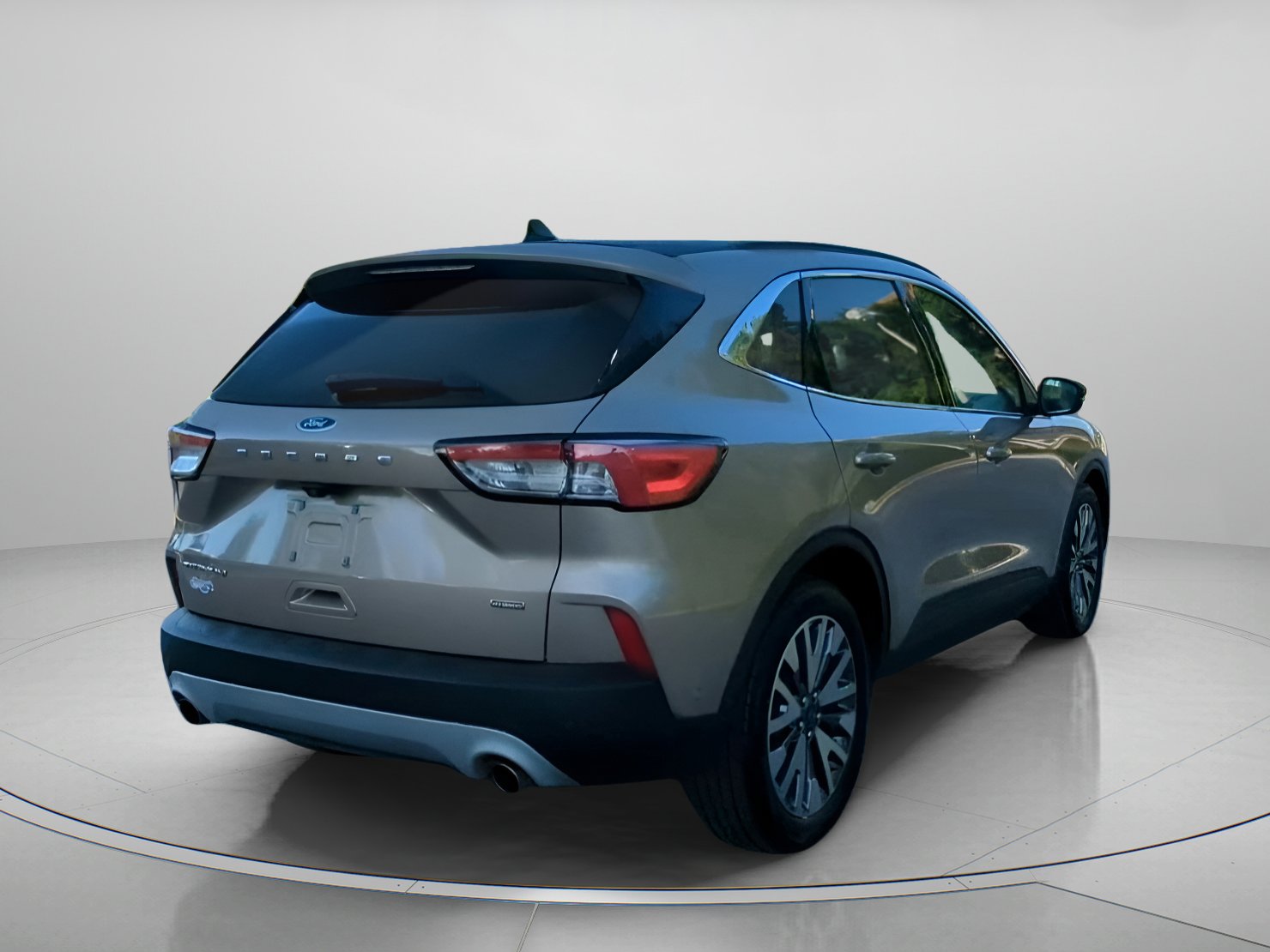 Certified 2020 Ford Escape Titanium w/ Titanium Premium Package 2.0 FWD image 27