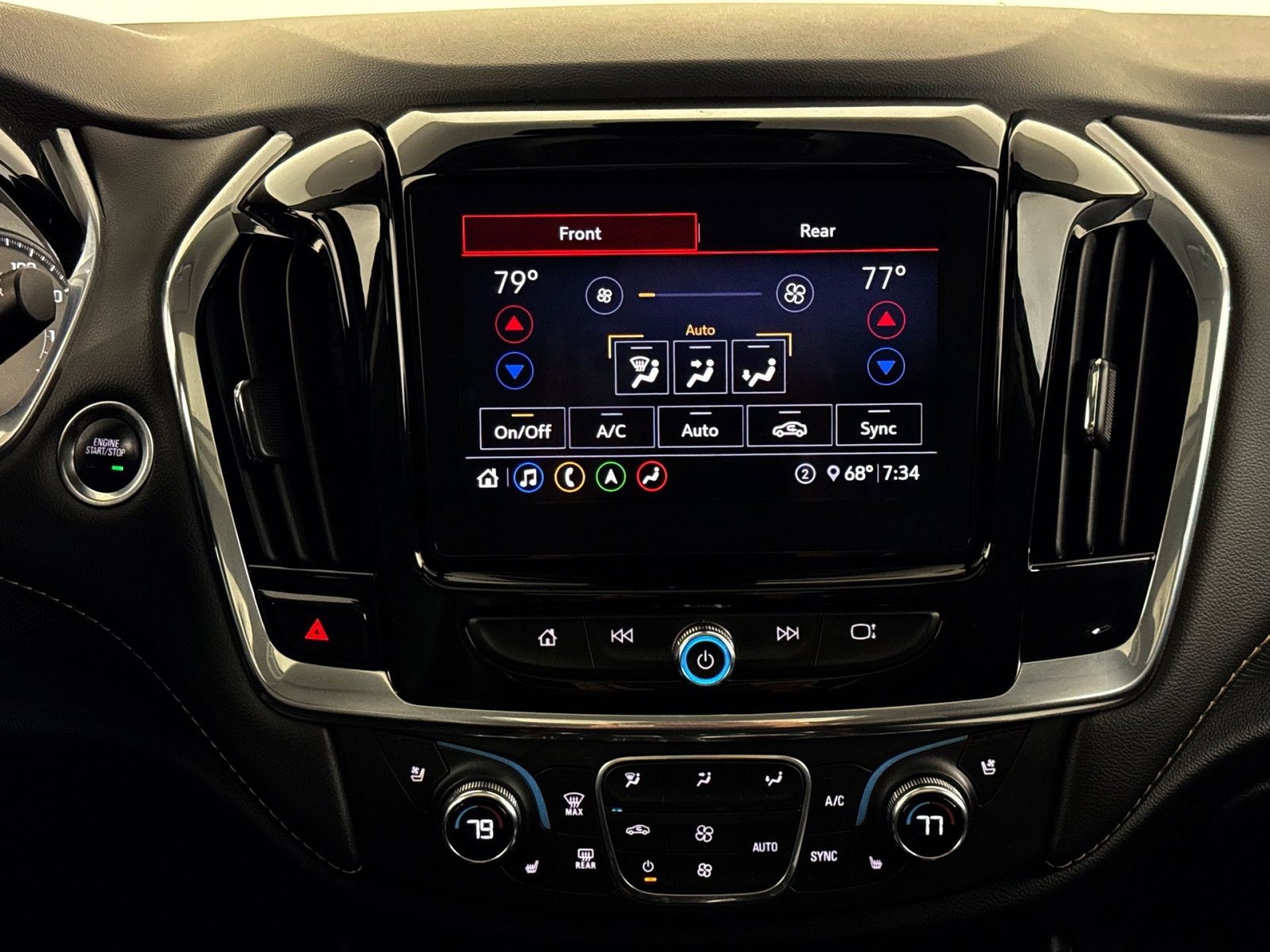 Used 2020 Chevrolet Traverse Premier AWD/4WD image 21
