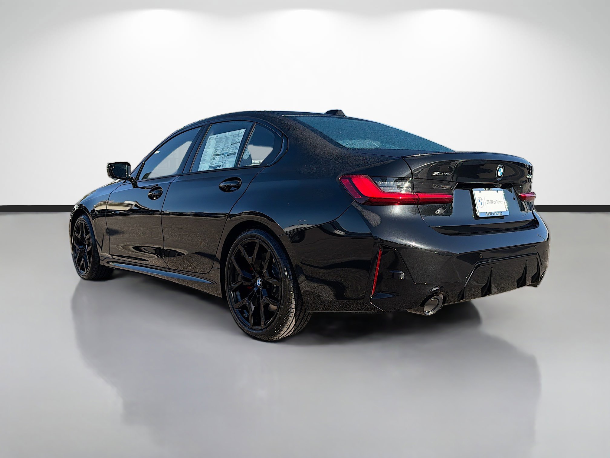 New 2026 BMW 330i xDrive Sedan w/ M Sport Package image 5