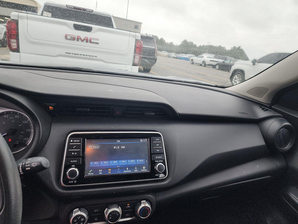 Certified 2021 Nissan Kicks S FWD image 8