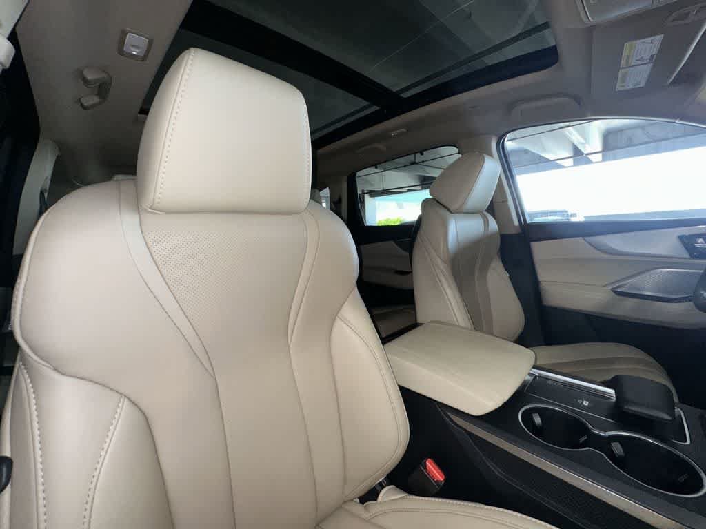 Certified 2024 Acura MDX FWD w/ Technology Package image 35